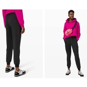 LULULEMON Keep Moving Jogger Pants - Women's Size 6 Black - W5CV4
